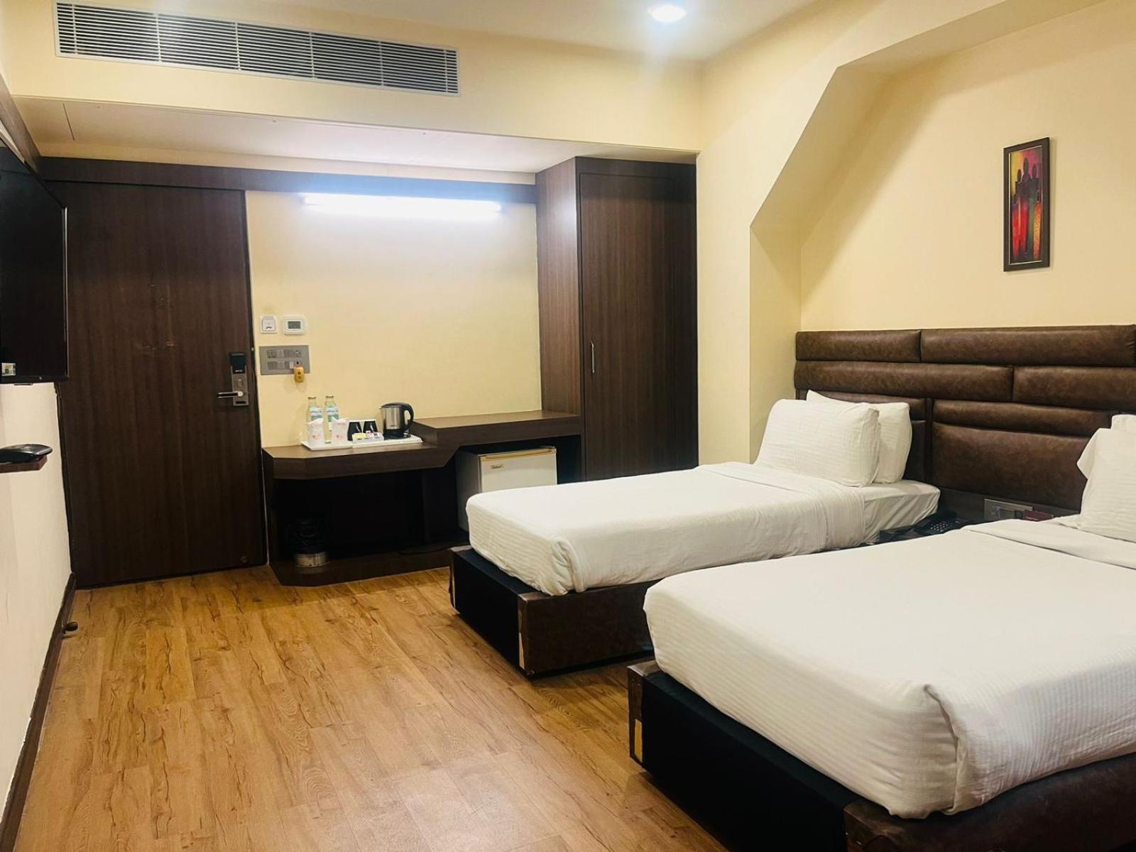 Hotel Rajmahal Guwahati Eksteriør bilde