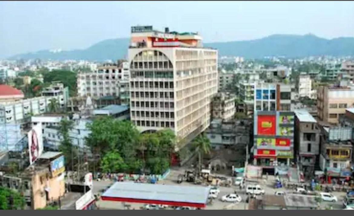 Hotel Rajmahal Guwahati Eksteriør bilde